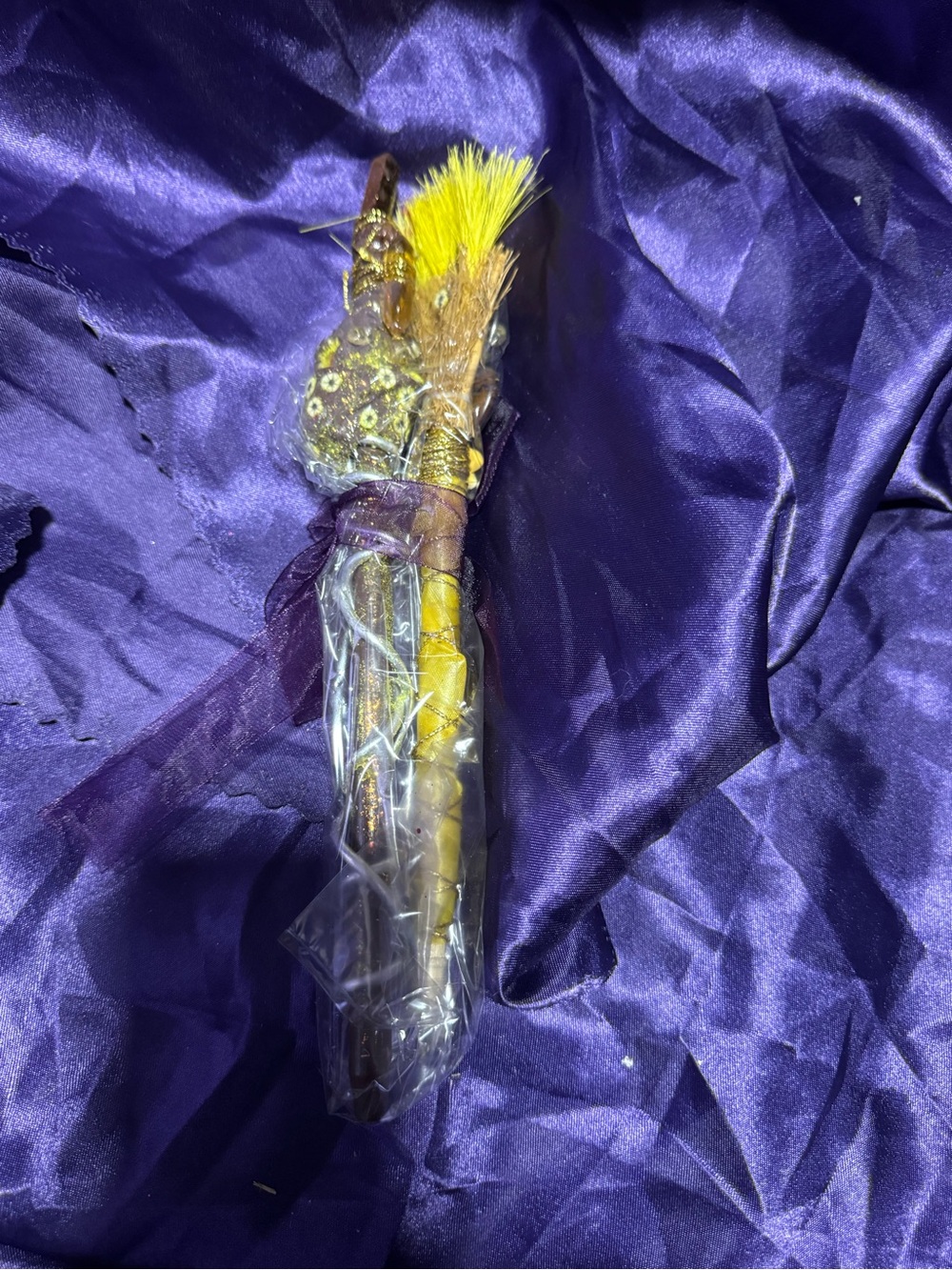 Decorative Yellow Feathered Wand and broom pen set